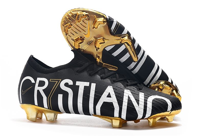 cristiano ronaldo soccer boots