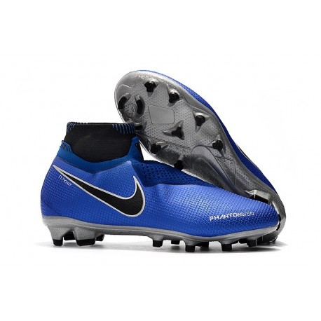 Nike React Phantom Vision Pro Dynamic Fit Turf Soccer Shoes